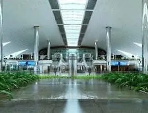 International Airport דובאי